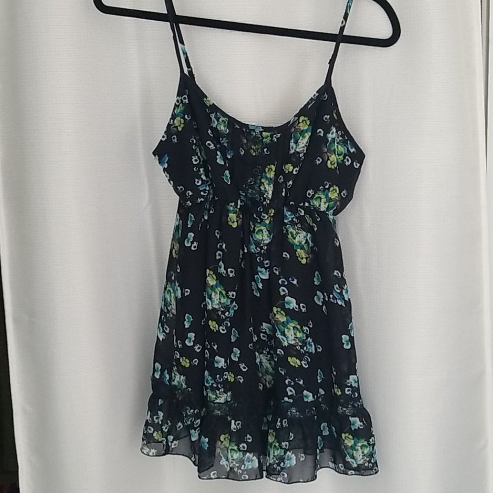 Spring time tank top